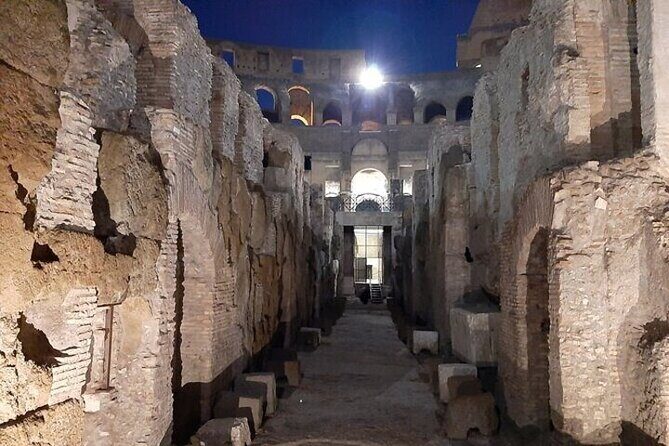 Rome: Colosseum Tour by Night with Arena & Underground - FAQ