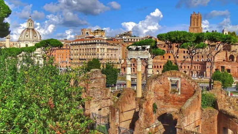 Rome: Colosseum WORLD Tour with AI Guide App & Arena Option - The Roman Forum and Palatine Hill