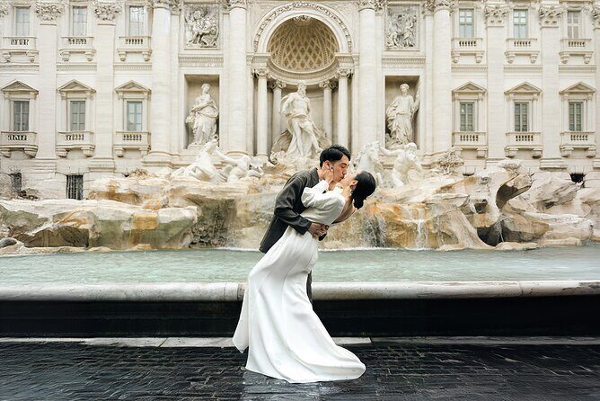 Rome Early Morning Private Photoshoot at the Trevi Fountain - FAQ
