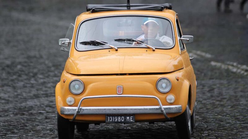Rome: Fiat Cinquecento Vintage Photography Service - Key Points