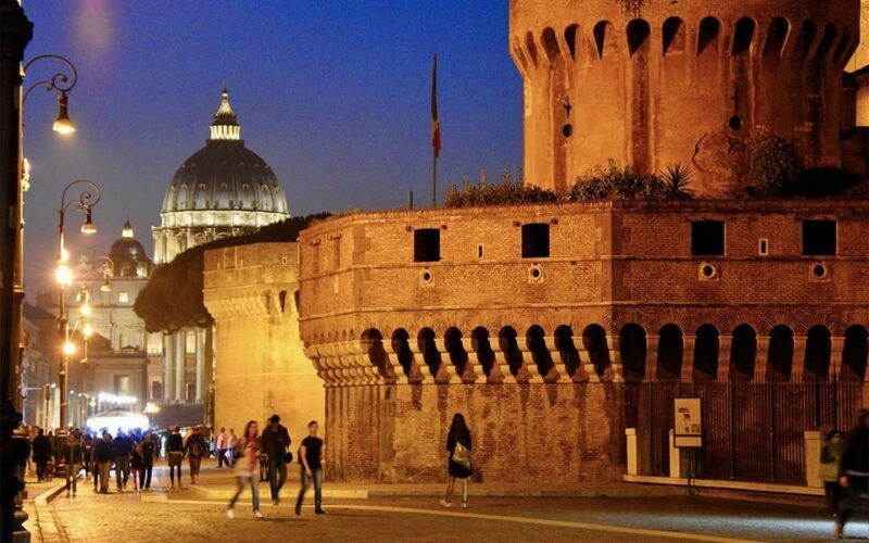 Rome: Ghosts Inquisition in Dark Backstreets Walking Tour - Practical Considerations