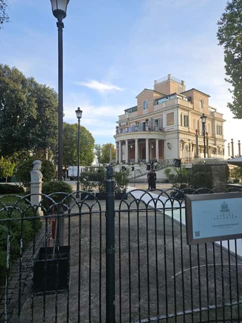 Rome: Golf Cart Tour Tour of the gardens of Villa Borghese - Authentic Perspectives from Travelers