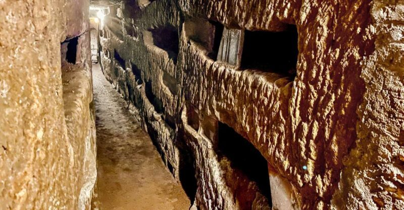 Rome: Guided Roman Catacombs Tour with Transfers - An In-Depth Look at the Roman Catacombs Experience