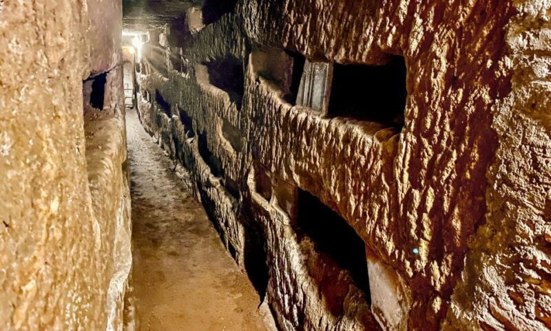 Rome: Guided Roman Catacombs Tour with Transfers - Who Should Consider This Tour?