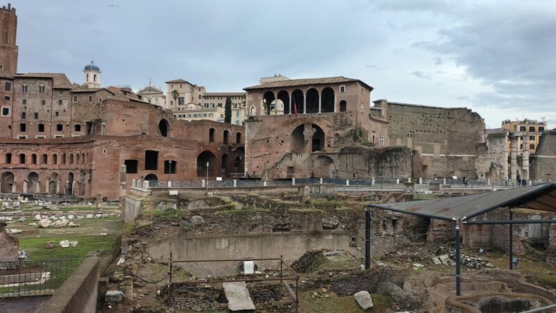 Rome: Guided Walking Tour with Headsets - FAQ