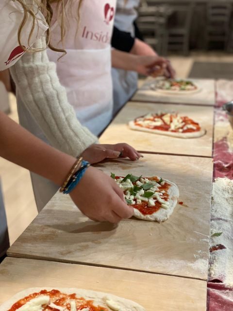 Rome: Hands-On Pizza Making Class near the Vatican with Wine - A Deep Dive into the Experience