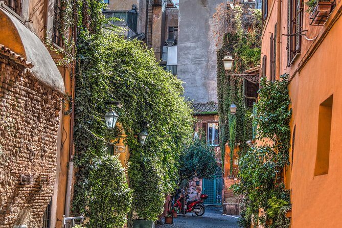 Rome in Golf Cart Trastevere and Jewish Ghetto - A Cozy Ride Through Rome’s Historic Heart