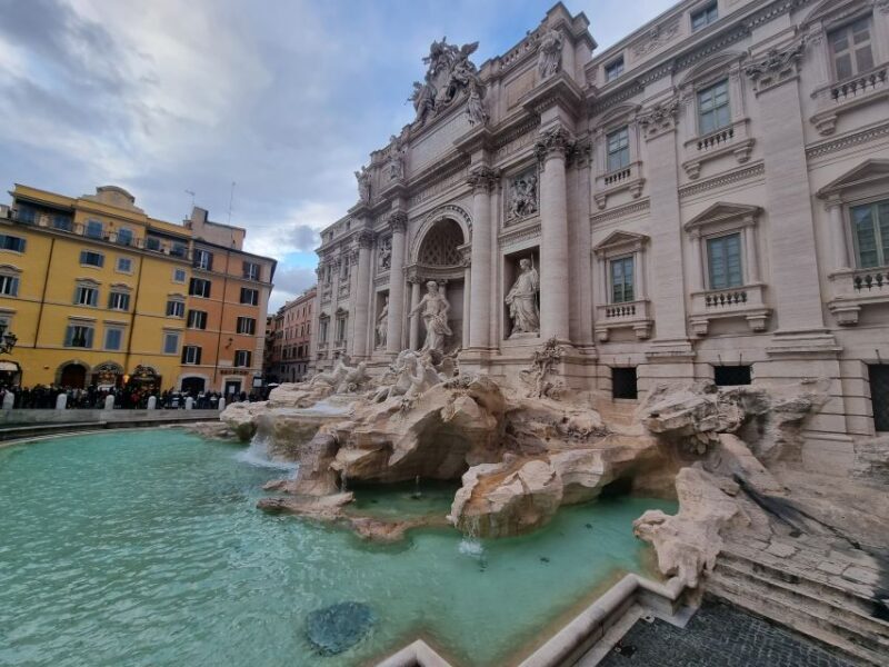 Rome: Monuments Audio Guide with Pantheon, no entry ticket - Who Is This Tour Best For?