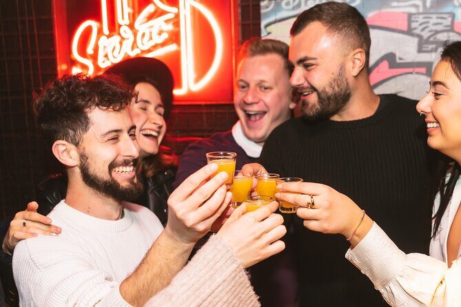 Rome Nightlife Experience: Award-Winning Bar Crawl with Guide - What the Reviews Say