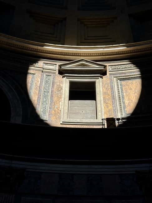 Rome: Pantheon Guided Tour with small group - Key Points