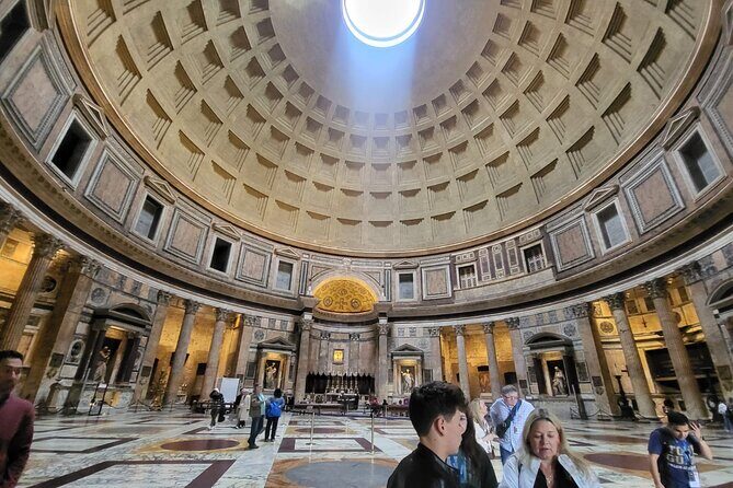 Rome: Pantheon Skip-the-Line Ticket - Exploring the Pantheon: A Visitor’s Perspective