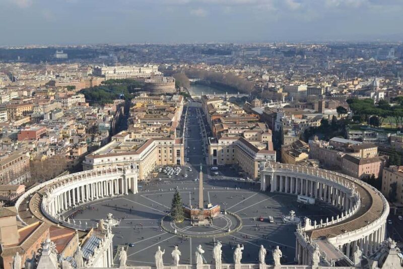 Rome: Papal Audience Guided Tour with Reserved Access - An In-depth Look at the Papal Audience Guided Tour
