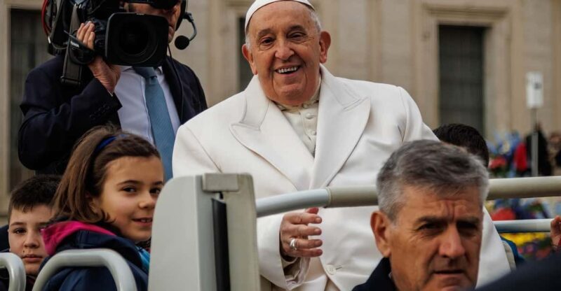 Rome: Papal Audience Tour With Reserved Access - Key Points