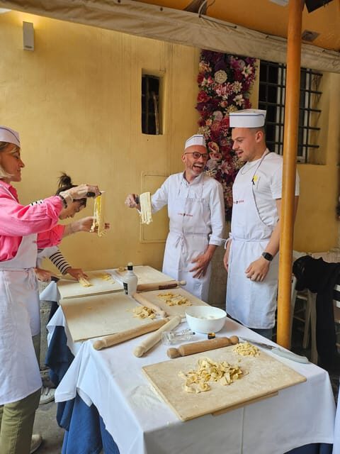 Rome: Pasta and tiramisu perfection class w/wine & dessert - A Taste of Italy in Rome: Pasta and Tiramisu Perfection Class with Wine & Dessert