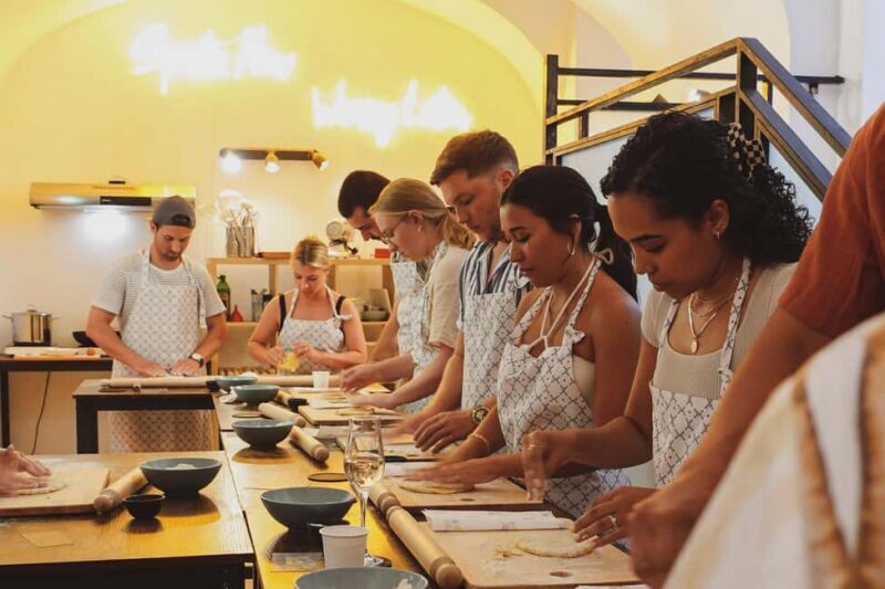 Rome: Pasta Class with 3 Spritz or Tiramisu by the Colosseum - The Experience Itself: What to Expect