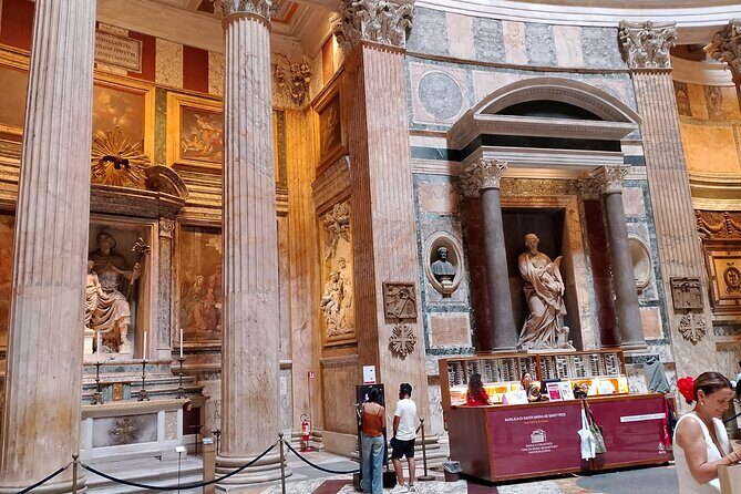 Rome :Priority entrance ticket Pantheon with scheduled access - Exploring the Pantheon: A Closer Look