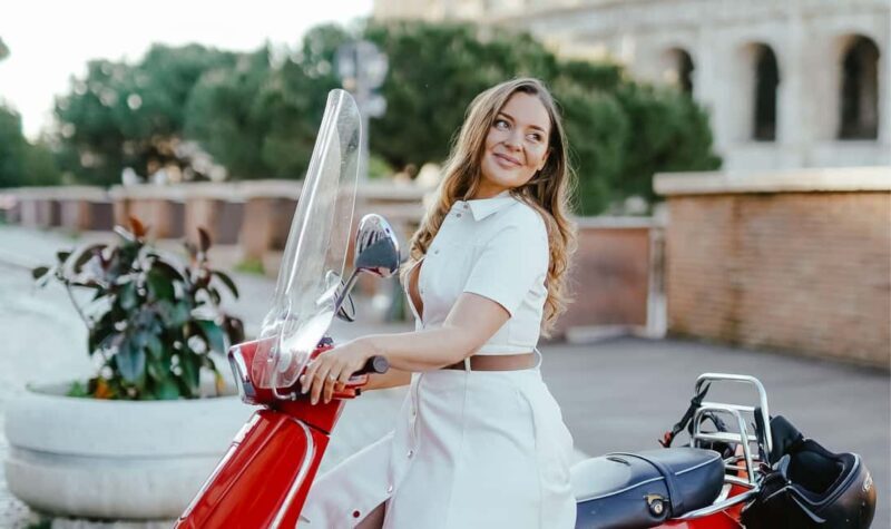 Rome: Private Vespa Experience with Professional Photoshoot - Discovering Rome on a Vespa
