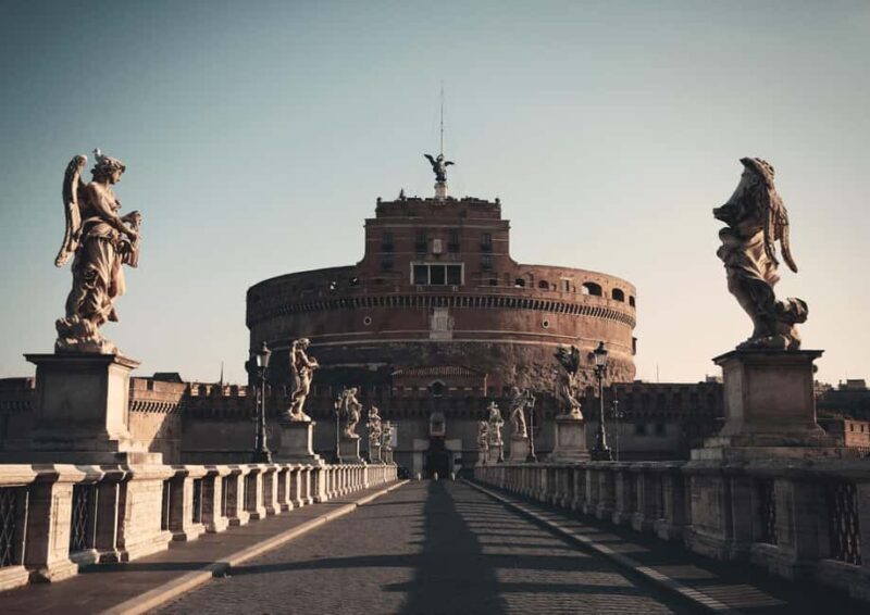 Rome Secrets: Dark History & Tasty Bites Tour - A Deep Dive into the Dark & Tasty Side of Rome