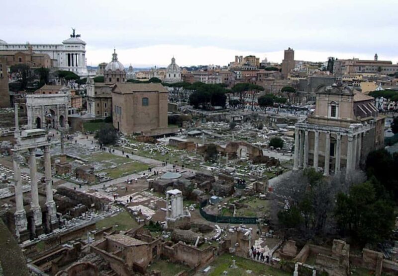 Rome: Self guided tour with app Colosseum and Roman forum - FAQ