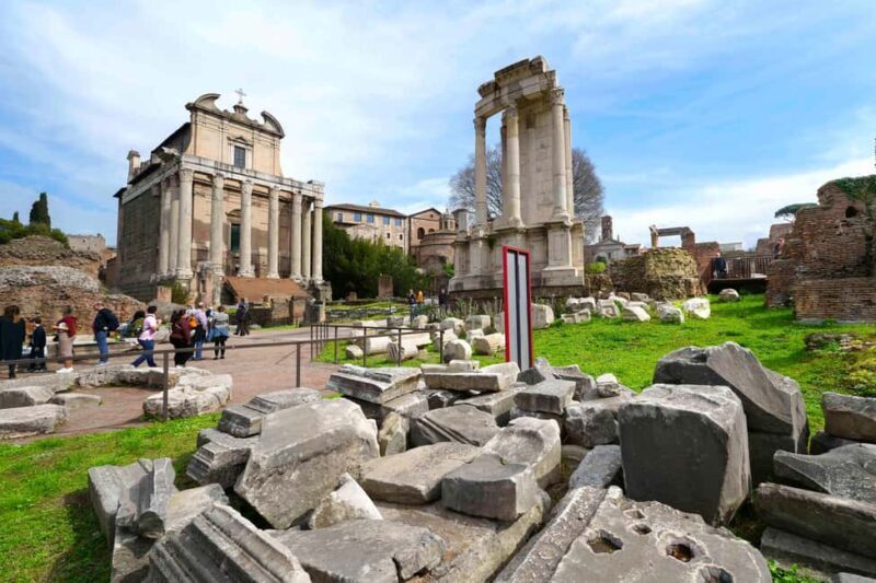 Rome: Small Group (12 pax) Colosseum, Forum & Palatine Tour - The Sum Up