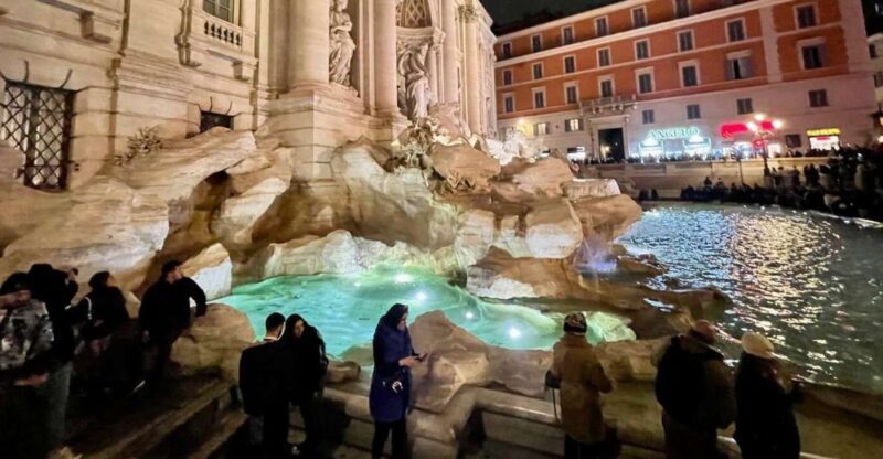 Rome: Spanish Steps, Trevi, Navona and Pantheon Sunset Tour - Authentic Experiences and Hidden Benefits
