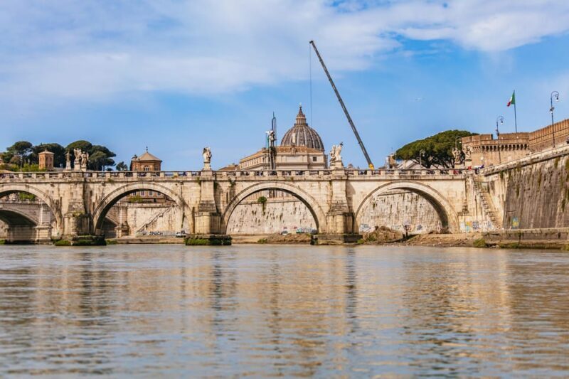 Rome: Tiber River Urban Rafting Tour with Roman Pizza - Ending with Pizza and Reflection