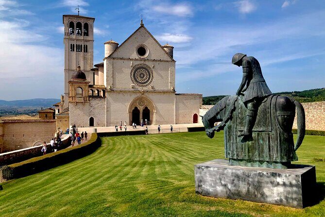 Rome to Assisi & Orvieto: Private Day Trip - Exploring Assisi: The Spiritual Heart of Italy