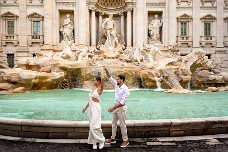 Rome: Trevi Fountain Photoshoot  Private & Personalized - Key Points