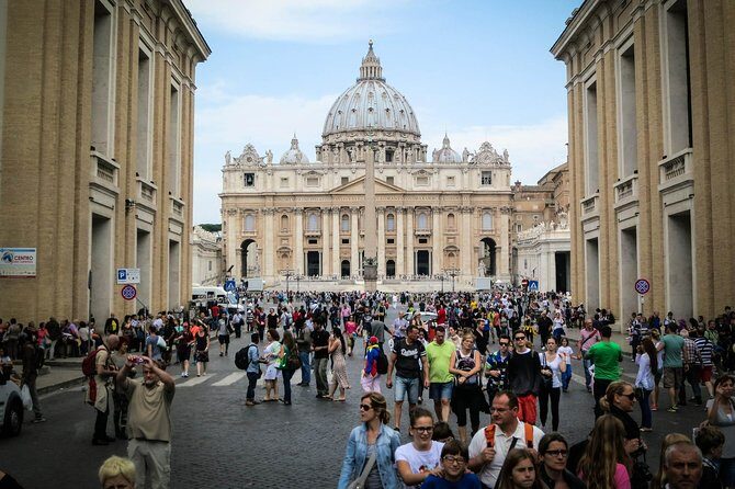 Rome: Vatican Museums Guided Tour with entry to the St. Peter - FAQs