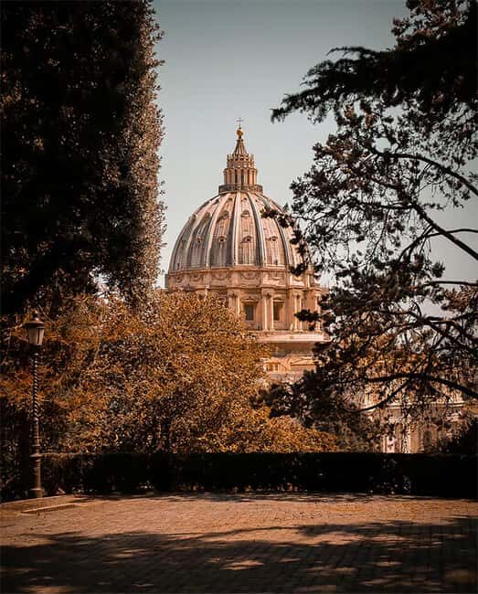 Rome: Vatican Museums & Sistine Chapel Evening Guided Tour - A Detailed Look at the Experience