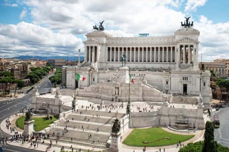 Rome: Vittoriano Monument With Panoramic Terrace Entry Visit - What Makes This Tour Stand Out
