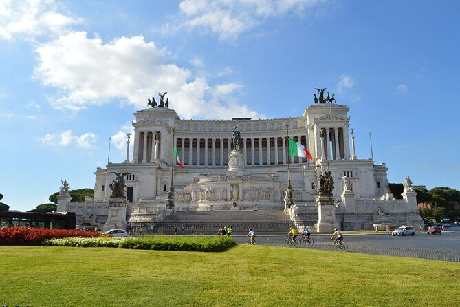 Rome walking tour: Churches, Squares and Fountains - Who Should Consider This Tour?