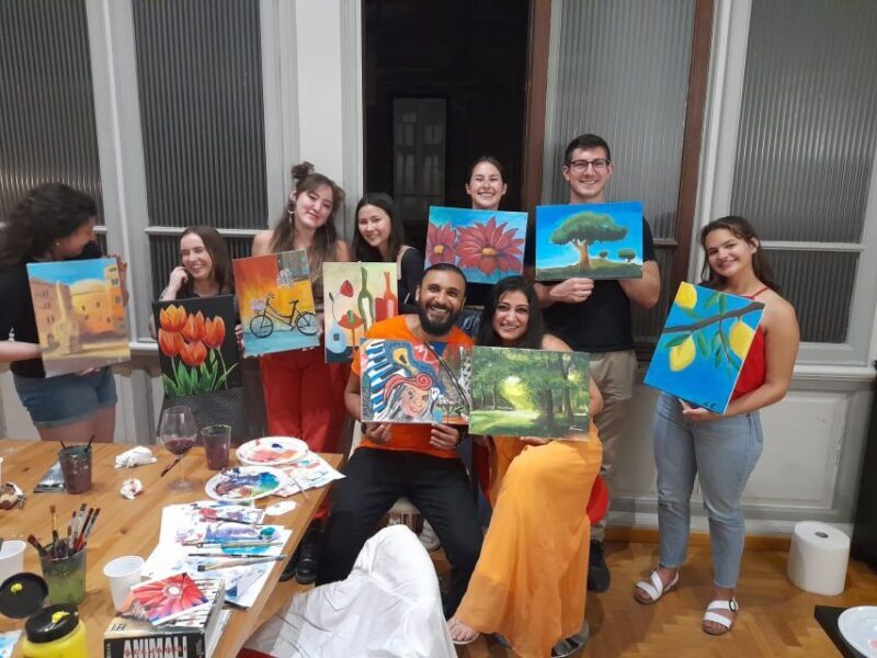 Rome: Wine and Paint Experience in Piazza Navona - Exploring the Rome Wine and Paint Experience
