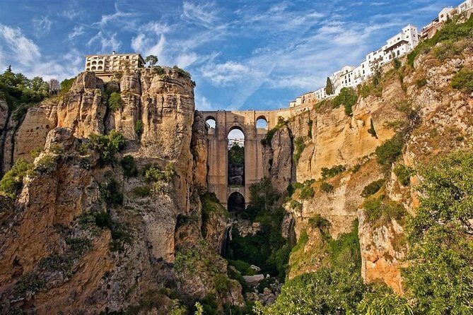 Ronda and Setenil de las Bodegas tour from Malaga - Key Points