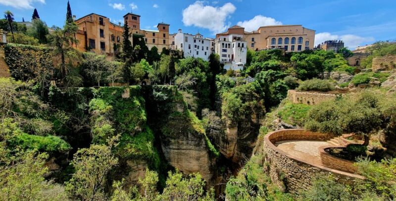 Ronda and Setenil Tour with Free Time from Málaga - Key Points