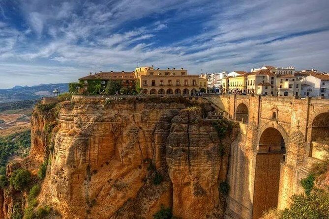 Ronda and the white village of Arcos de la Frontera Private Tour from Cadiz - Who Will Appreciate This Tour?