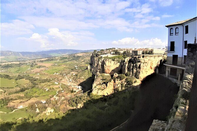 Ronda group walking Tour - Discover Ronda: A Guided Walking Tour Through the Heart of This Scenic Spanish Town