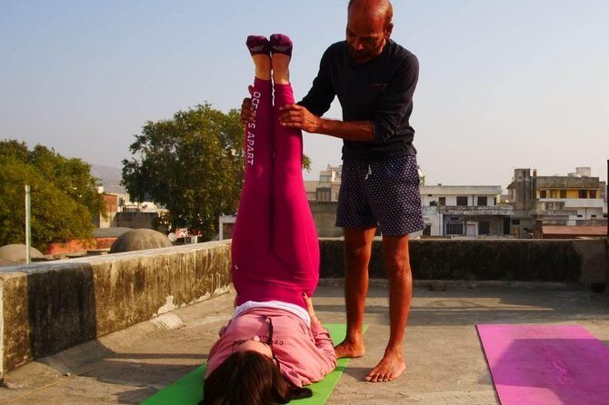 Roof Top Yoga Class in Jaipur with Transportation facility - Who Should Consider This Experience?