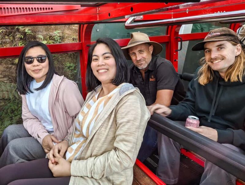 Roos, Blues & Views - Blue Mountains Day Tour w Lunch - A Balanced Look at the Roos, Blues & Views Tour