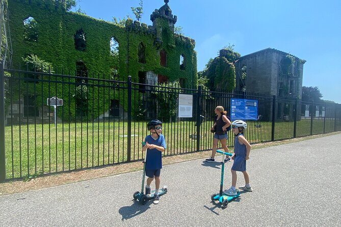 Roosevelt Island: A Self-Guided Audio Tour - Comprehensive Review of the Roosevelt Island Self-Guided Audio Tour
