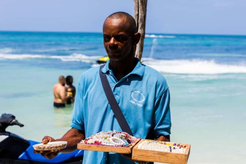 Rosario Islands -Barú : Agua Azul Beach, with lunch - FAQs