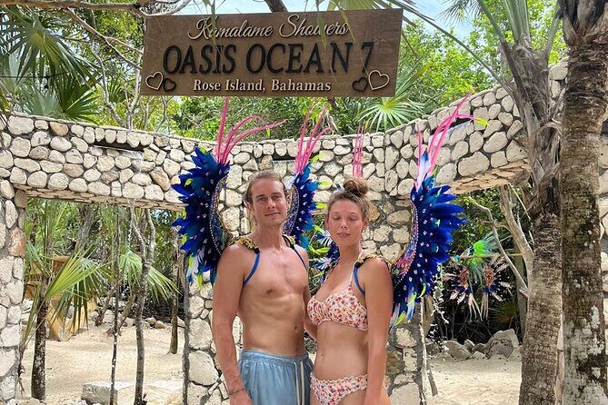 Rose Island Private Beach: Swimming with the Pigs - The Sum Up