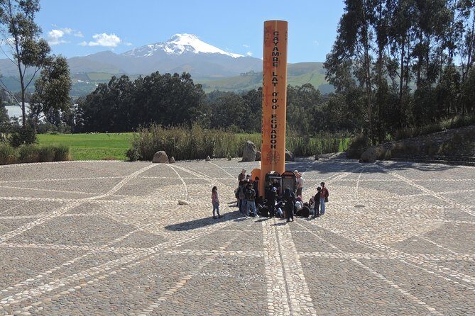 Rose Plantation, Equator Line and Otavalo Market Private Tour - An In-Depth Look at the Tour Experience