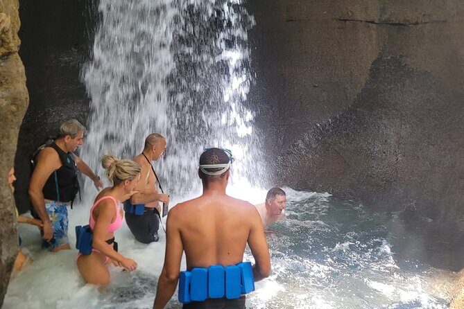 Roseau Rainforest Adventure to Waterfalls & water canyon swimming - Exploring Dominica’s Rainforest and Waterfalls