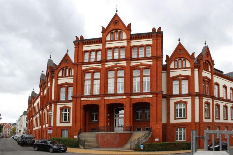 Rostock: Private Guided Walking Tour - Who Should Consider This Tour?