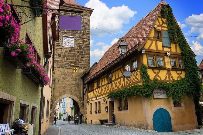 Rothenburg ob der Tauber Private Walking Tour With A Professional Guide - Key Points