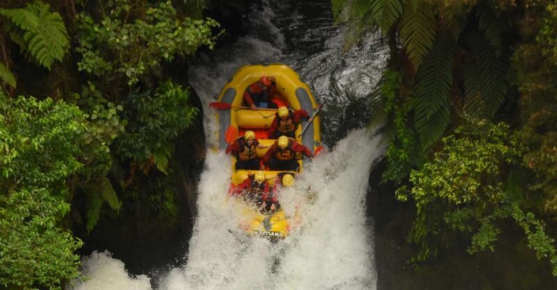 Rotorua: Kaituna Rafting & Mt. Tarawera Guided Hike Combo - Mount Tarawera: Off-road to the Summit