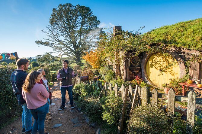 Rotorua to Auckland via Hobbiton Tour with Lunch - One Way - Practical Considerations and Tips