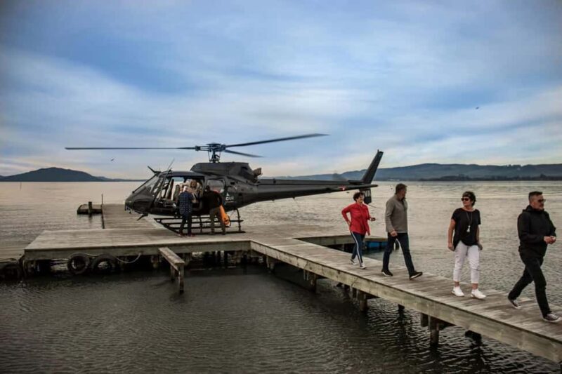 Rotorua: Volcano Landing and Geothermal Park Helicopter Tour - Rotorua: Volcano Landing and Geothermal Park Helicopter Tour