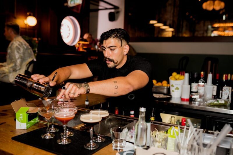 Rotterdam Center: Cocktail Bar Walking Tour - Self Guided - Who Will Love This Tour?